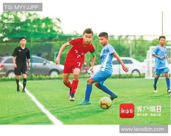 全球足球明星踢球技巧排名揭晓谁是当今足坛的顶尖球员