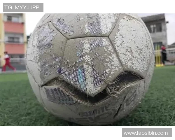 足球明星获得中国绿卡背后的故事与影响分析