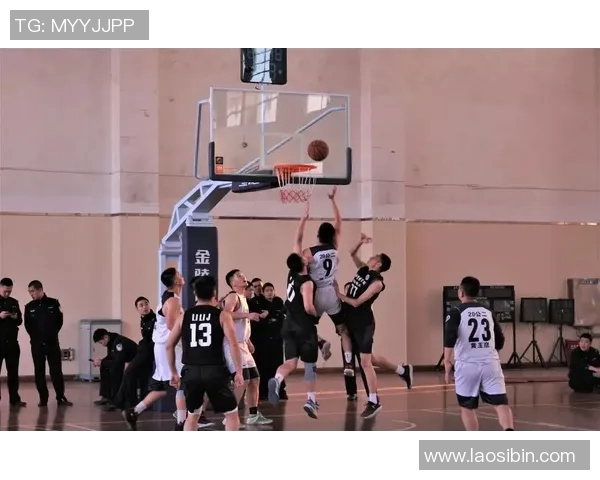 寒潮篮球明星的崛起与挑战如何在冰冷赛季中点燃热血激情